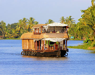 Alleppey Houseboat Cruise Packages
